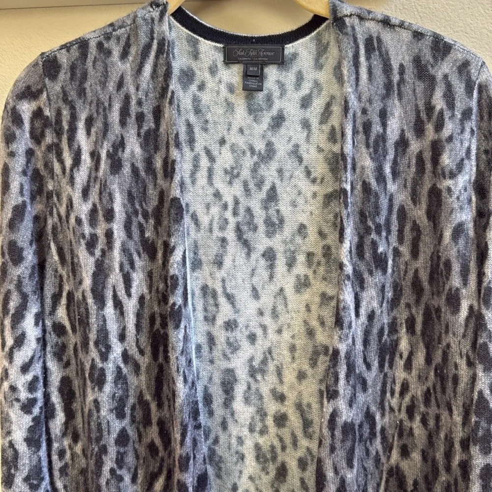 Saks Fifth Avenue Gray and Black Animal Print cashmere Sweater - Picture 3 of 7